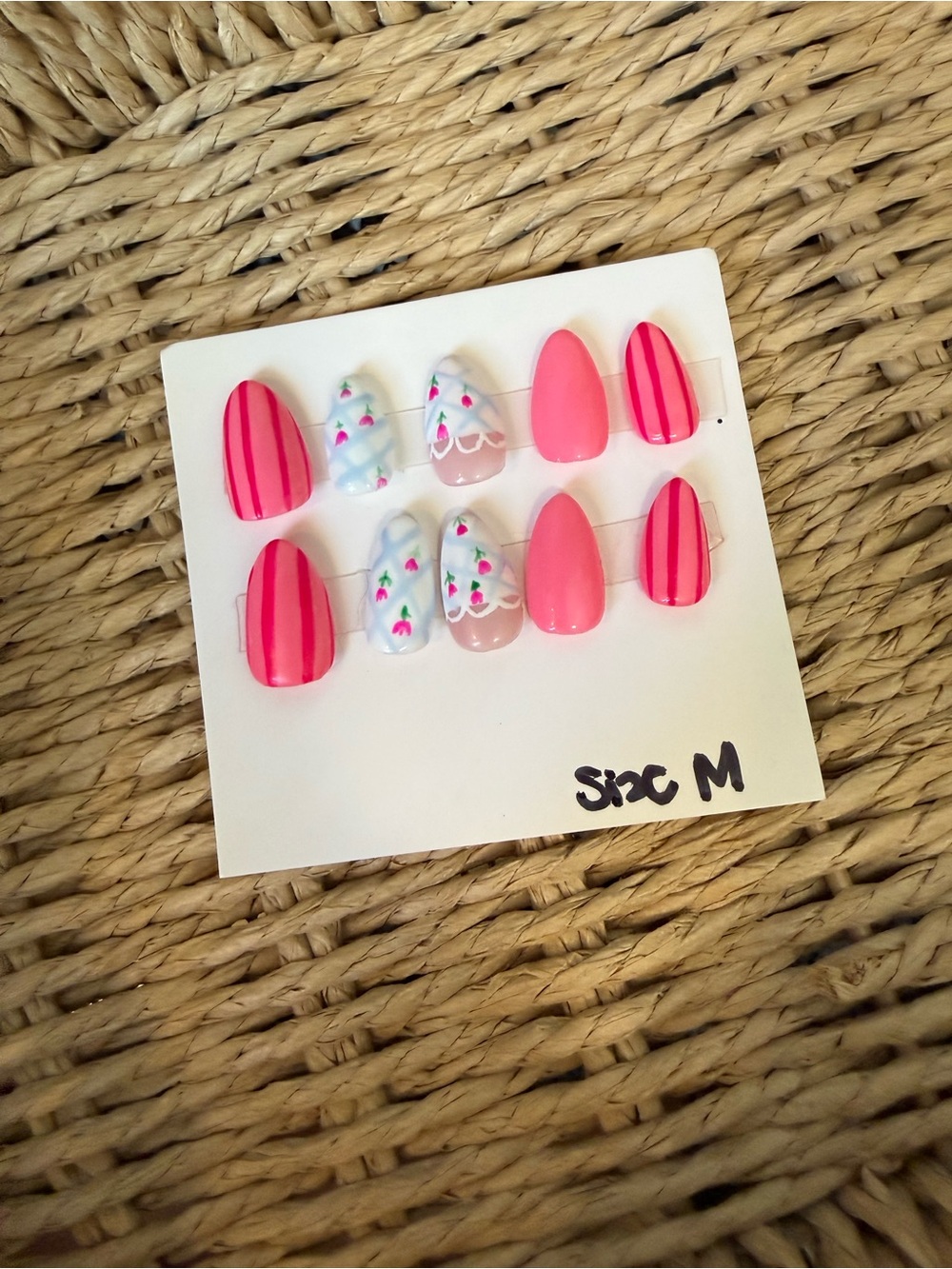 New handmade Pink Floral Press-On Nail Set